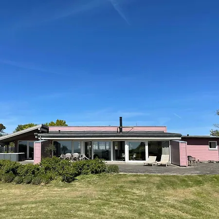 Semesterbostad First Row House With Panoramic Views