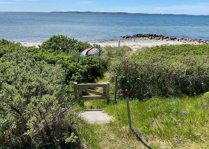 First Row House With Panoramic Views Ebeltoft