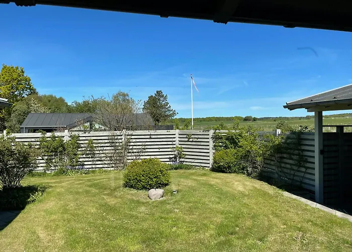 Semesterbostad First Row House With Panoramic Views